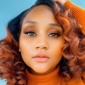 Meet your Posher, Monica